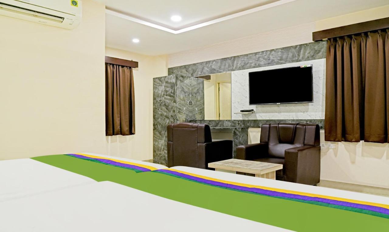 فندق Treebo Trend Jsn Grand Vijayawāda المظهر الخارجي الصورة